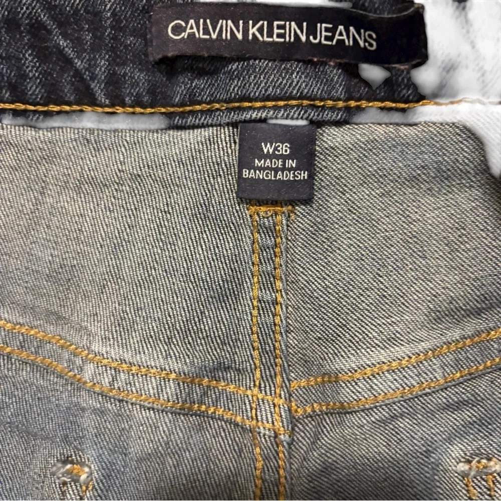 Calvin Klein Signature Jeans Blue Denim Relaxed  90’s Style Shorts 36 - Picture 4 of 6